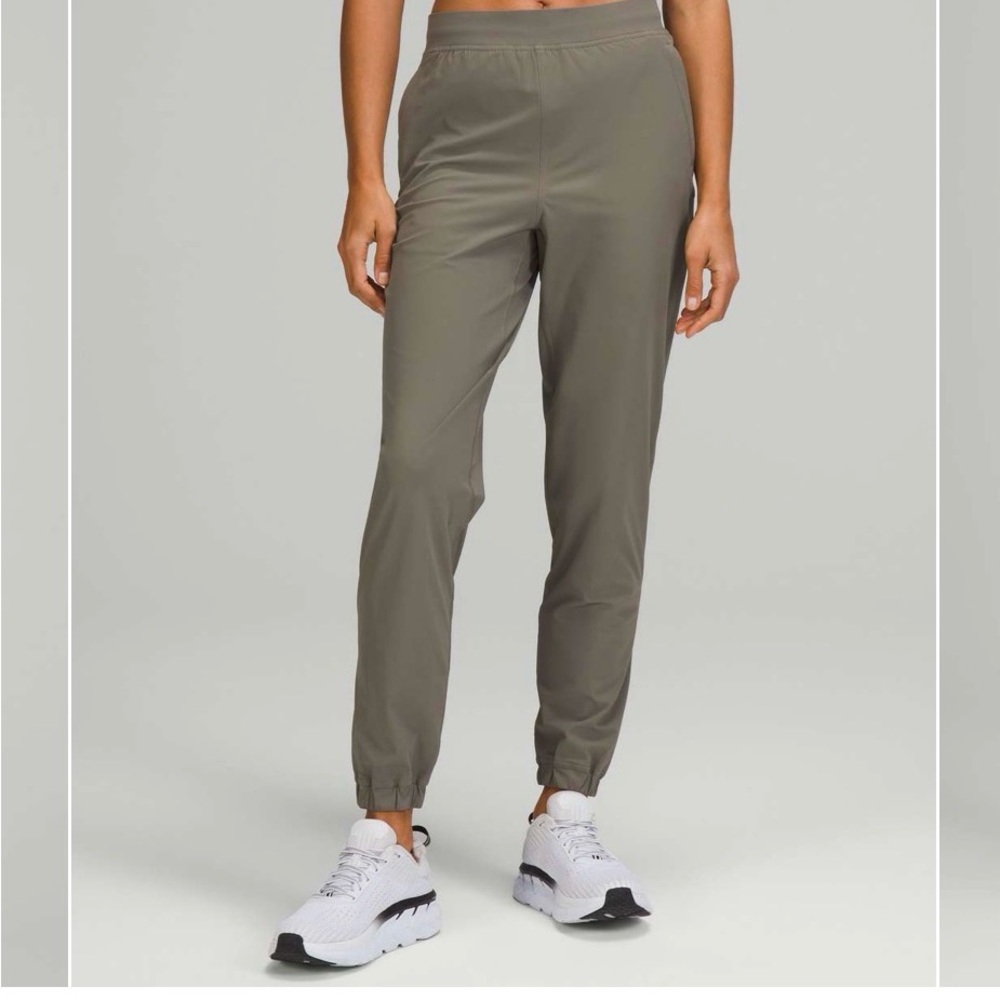 Lululemon adapted state jogger